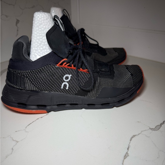 On Cloudnova Men’s Size 7 - Picture 4 of 8